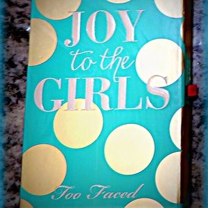 Too Faced Eyeshadow Palette